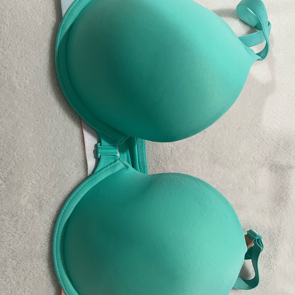 PINK Victoria's Secret Teal Bra